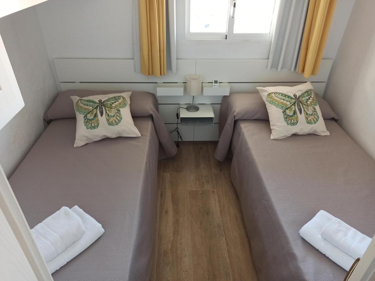 פואנגירולה Apartamento En Edificio Stella Maris מראה חיצוני תמונה