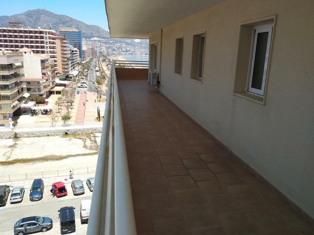 פואנגירולה Apartamento En Edificio Stella Maris מראה חיצוני תמונה